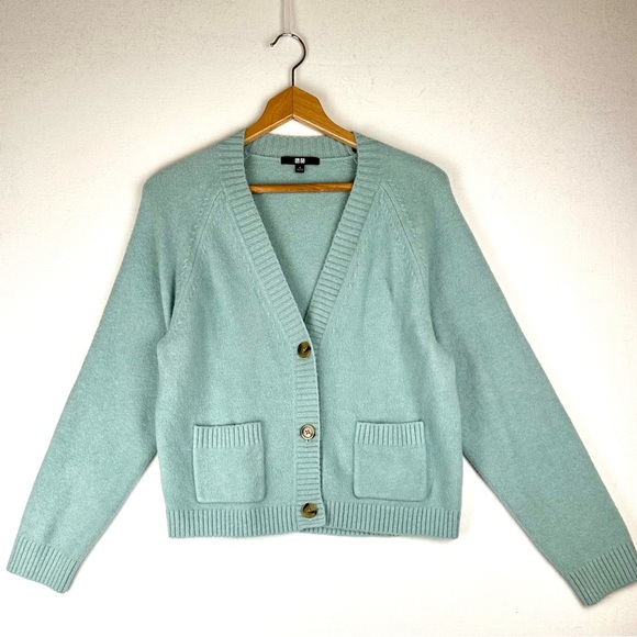 Uniqlo Sweaters - Uniqlo V-Neck Button Down Wool Blend Cardigan